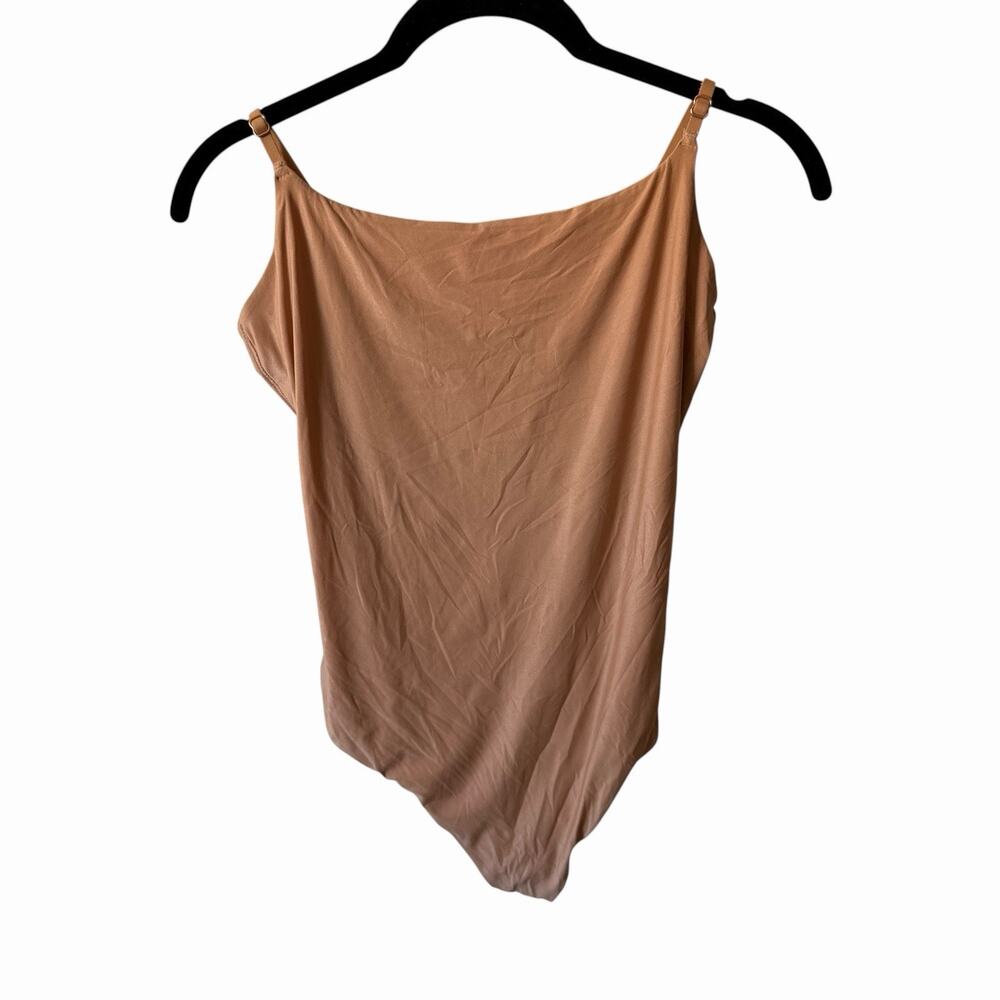 NWT Aerie Smoothiez Womens Large Bodysuit Nude Beige Spaghetti Strap Snap Bottom